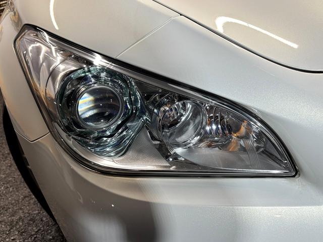 シーマ ハイブリッド　（禁煙車）（サンルーフ）（メーカーＨＤＤナビ）（バックカメラ）（レーダークルーズ）（パワーシート）（シートメモリー）（ビルトインＥＴＣ）（Ｂｌｕｅｔｏｏｔｈ対応）（ＨＩＤヘッド）（純正１８インチＡＷ）（15枚目）