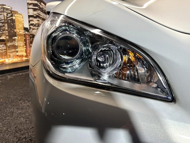 シーマ ハイブリッド　（禁煙車）（サンルーフ）（メーカーＨＤＤナビ）（バックカメラ）（レーダークルーズ）（パワーシート）（シートメモリー）（ビルトインＥＴＣ）（Ｂｌｕｅｔｏｏｔｈ対応）（ＨＩＤヘッド）（純正１８インチＡＷ）（26枚目）