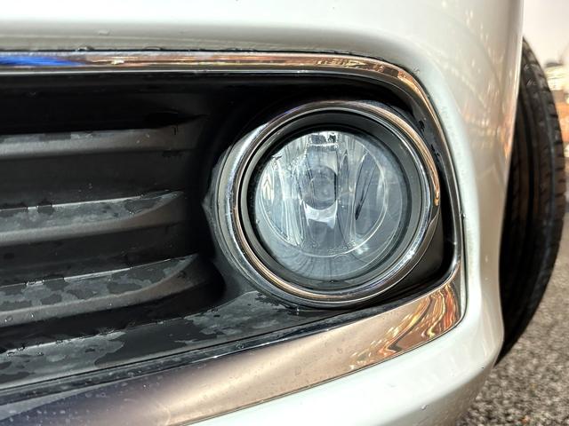 シーマ ハイブリッド　（禁煙車）（サンルーフ）（メーカーＨＤＤナビ）（バックカメラ）（レーダークルーズ）（パワーシート）（シートメモリー）（ビルトインＥＴＣ）（Ｂｌｕｅｔｏｏｔｈ対応）（ＨＩＤヘッド）（純正１８インチＡＷ）（48枚目）