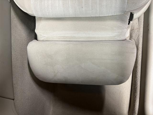 シーマ ハイブリッド　（禁煙車）（サンルーフ）（メーカーＨＤＤナビ）（バックカメラ）（レーダークルーズ）（パワーシート）（シートメモリー）（ビルトインＥＴＣ）（Ｂｌｕｅｔｏｏｔｈ対応）（ＨＩＤヘッド）（純正１８インチＡＷ）（53枚目）