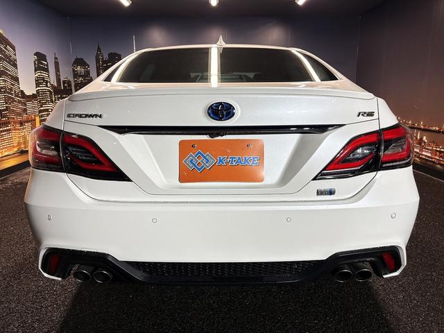 クラウンハイブリッド ＲＳアドバンス　（禁煙車）（黒本革シート）（メーカーＳＤナビ）（バックカメラ）（レーダークルーズ）（レーンキープ）（パワーシート）（ステアリングヒータ）（ビルトインＥＴＣ）（クリアランスソナー）（純正１８インチＡＷ）（20枚目）