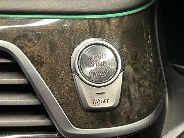 �y�X�}�[�g�L�[���v�b�V���X�^�[�g�z�h�A�n���h�����y������A�܂��̓h�A�n���h���̃X�C�b�`�����������Ŏ{���{�����ł��܂���܂��u���[�L�𓥂݂Ȃ���X�^�[�g�{�^�������������ŁA�G���W�����n�����܂���