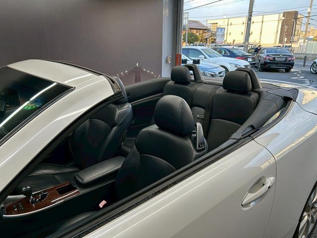 ＩＳ ＩＳ２５０Ｃ　バージョンＬ　（コンバーチブル）（黒本革シート）（メーカーＨＤＤナビ）（バックカメラ）（パワーシート）（シートヒーター＆クーラー）（クルーズコントロール）（ビルトインＥＴＣ）（クリアランスソナー）（純正１７ＡＷ）（32枚目）