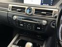 GS300h バージョンL プリクラッシュ(禁煙車)(後期型)(黒本革シート)(メーカーSDナビ)(レーダークルーズ)(レーンキープアシスト)(後席コンソールスイッチ)(電動リアサンシェード)(ETC)(純正18インチAW)(62枚目)