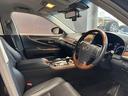 ＬＳ６００ｈＬ　エグゼクティブパッケージ　（禁煙車）（後期型）（黒本革）（マークレビンソン）（メーカーナビ）（バックカメラ）（レーダークルーズ）（クリアランスソナー）（シートエアコン）（ＥＴＣ）（後席コンソールスイッチ）（純正１８インチＡＷ）（31枚目）