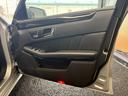 Ｅ３５０　アバンギャルド　（禁煙車）（黒本革シート）（シートメモリー）（ＬＥＤヘッド）（メーカーＨＤＤナビ）（電動リアサンシェード）（ビルトインＥＴＣ）（バックカメラ）（レーダークルーズコントロール）（純正１８インチＡＷ）（44枚目）