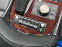 LS460 バージョンL (禁煙車)(後期型)(サンルーフ)(黒本革シート)(メーカーナビ)(マークレビンソン)(BSM)(レーダークルーズ)(コーナーセンサ)(純正エアサス)(シートヒーター&クーラー)(純正18インチAW)(49枚目)
