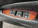 LS460 バージョンL (禁煙車)(後期型)(サンルーフ)(黒本革シート)(メーカーナビ)(マークレビンソン)(BSM)(レーダークルーズ)(コーナーセンサ)(純正エアサス)(シートヒーター&クーラー)(純正18インチAW)(53枚目)