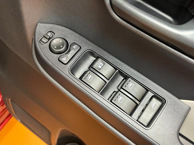 タント Ｘ　サポカーＳワイド適合　ミラクルオープンドア　パノラマモニター対応　片側オートスライドドア　電動パーキングブレーキ　Ｐスタート　コーナーセンサー　シートヒーター　ステアリングスイッチ　キーフリー（19枚目）