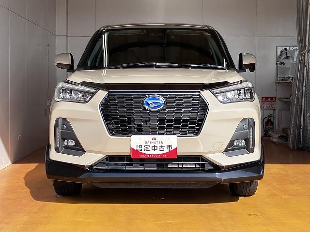 ロッキー プレミアムＧ　ＨＥＶ　サポカーＳワイド適合　ハイブリッド車　ドラレコ　電動パーキングブレーキ　ＵＳＢ接続端子　ステアリングスイッチ　全車速追従機能付ＡＣＣ　シートヒーター　Ｓ－ペダル　コーナーセンサー（4枚目）