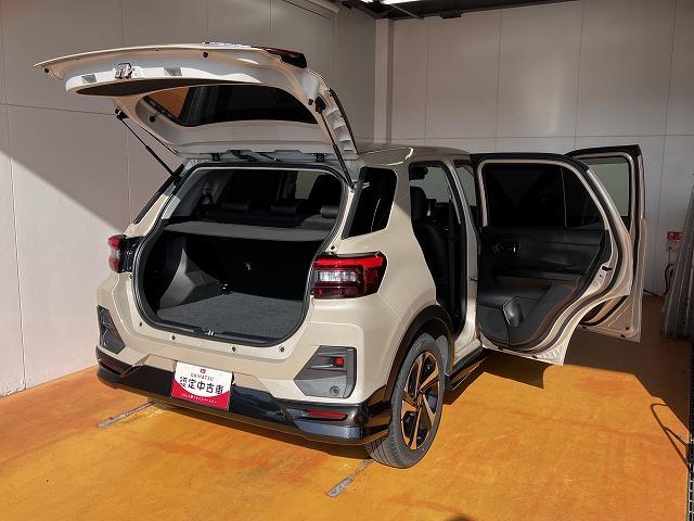 ロッキー プレミアムＧ　ＨＥＶ　サポカーＳワイド適合　ハイブリッド車　ドラレコ　電動パーキングブレーキ　ＵＳＢ接続端子　ステアリングスイッチ　全車速追従機能付ＡＣＣ　シートヒーター　Ｓ－ペダル　コーナーセンサー（8枚目）