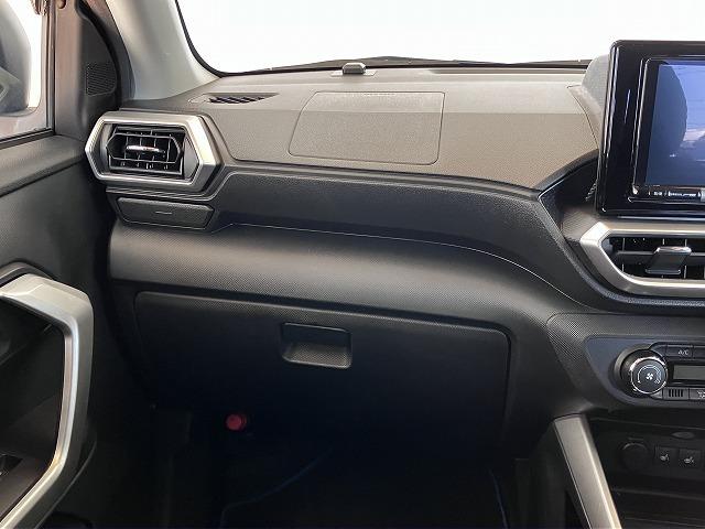 ロッキー プレミアムＧ　ＨＥＶ　サポカーＳワイド適合　ハイブリッド車　ドラレコ　電動パーキングブレーキ　ＵＳＢ接続端子　ステアリングスイッチ　全車速追従機能付ＡＣＣ　シートヒーター　Ｓ－ペダル　コーナーセンサー（10枚目）