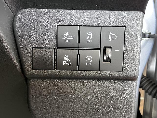 ハイゼットカーゴ ＤＸ　サポカーＳワイド適合　ディスプレイオーディオ　エアコン　アクセサリーソケット　コーナーセンサー　アイドリングストップ　光軸調整ダイヤル　横滑り防止機能　誤発進抑制機能　パワーウインドウ　キーレス（16枚目）