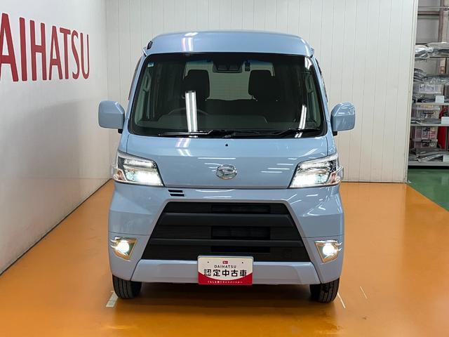 ハイゼットカーゴ クルーズＳＡＩＩＩ　４ＷＤ　サポカーＳワイド適合　Ｂカメラ　ＵＳＢ接続端子　ＥＴＣ　ドラレコ　エアコン　アクセサリーソケット　光軸調整ダイヤル　オートハイビーム　横滑り防止機能　誤発進抑制機能　電動格納ミラー　キーレス（4枚目）