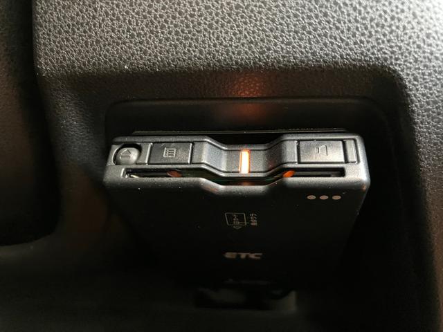 ハイゼットカーゴ クルーズＳＡＩＩＩ　４ＷＤ　サポカーＳワイド適合　Ｂカメラ　ＵＳＢ接続端子　ＥＴＣ　ドラレコ　エアコン　アクセサリーソケット　光軸調整ダイヤル　オートハイビーム　横滑り防止機能　誤発進抑制機能　電動格納ミラー　キーレス（20枚目）