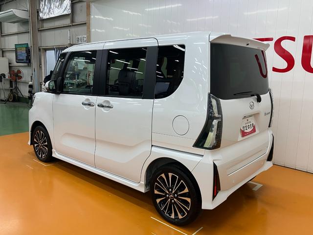 タント カスタムＲＳ　サポカーＳワイド適合　ミラクルオープンドア　両側オートスライドドア　電動パーキングブレーキ　ステアリングスイッチ　シートヒーター　オートエアコン　コーナーセンサー　キーフリー（6枚目）