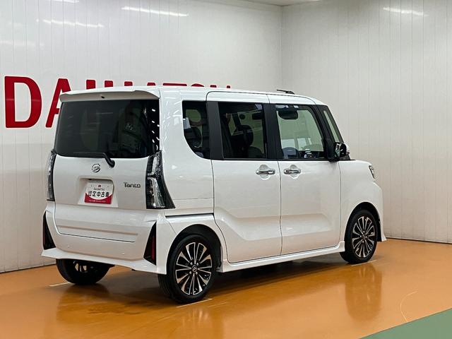 タント カスタムＲＳ　サポカーＳワイド適合　ミラクルオープンドア　両側オートスライドドア　電動パーキングブレーキ　ステアリングスイッチ　シートヒーター　オートエアコン　コーナーセンサー　キーフリー（8枚目）