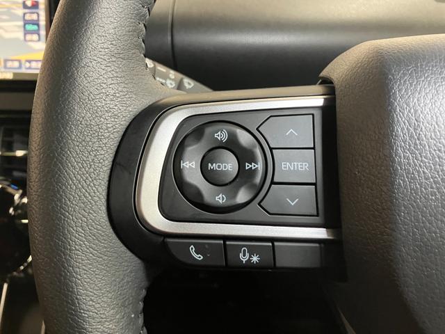 タント カスタムＲＳ　サポカーＳワイド適合　ミラクルオープンドア　両側オートスライドドア　電動パーキングブレーキ　ステアリングスイッチ　シートヒーター　オートエアコン　コーナーセンサー　キーフリー（17枚目）