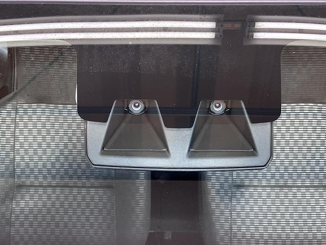 ハイゼットカーゴ ＤＸ　サポカーＳワイド適合　ラジオ　エアコン　アクセサリーソケット　コーナーセンサー　アイドリングストップ　光軸調整ダイヤル　横滑り防止機能　誤発進抑制機能　パワーウインドウ　キーレス（22枚目）