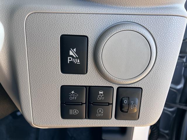 ミライース Ｘ　ＳＡＩＩＩ　サポカーＳワイド適合　エアコン　Ｂカメラ　コーナーセンサー　光軸調整ダイヤル　オートハイビーム　アイドリングストップ　横滑り防止機能　誤発進抑制機能　電動格納ミラー　パワーウインドウ　キーレス（15枚目）