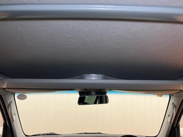 ハイゼットカーゴ クルーズターボＳＡＩＩＩ　サポカーＳワイド適合　両側スライドドア　オーディオ　エアコン　アイドリングストップ　光軸調整ダイヤル　オートハイビーム　横滑り防止機能　誤発進抑制機能　電動格納ミラー　パワーウインドウ　キーレス（21枚目）