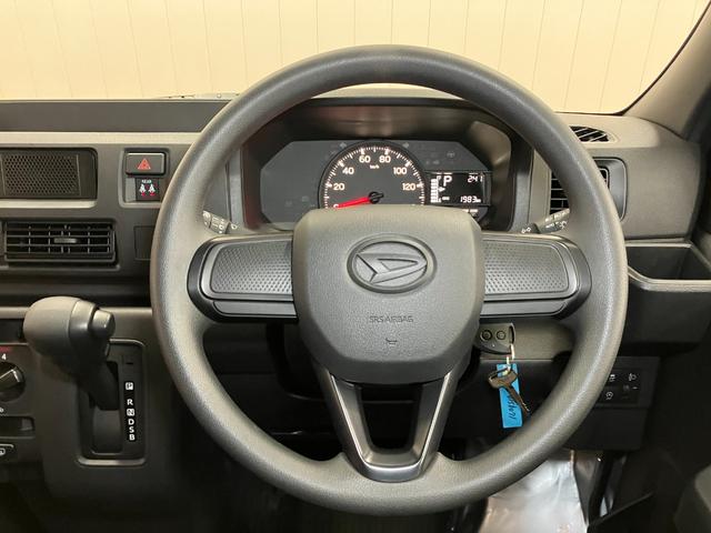 ハイゼットカーゴ DX サポカーSワイド適合 ラジオ エアコン アクセサリーソケット コーナーセンサー アイドリングストップ 光軸調整ダイヤル 横滑り防止機能 誤発進抑制機能 パワーウインドウ キーレス(14枚目)