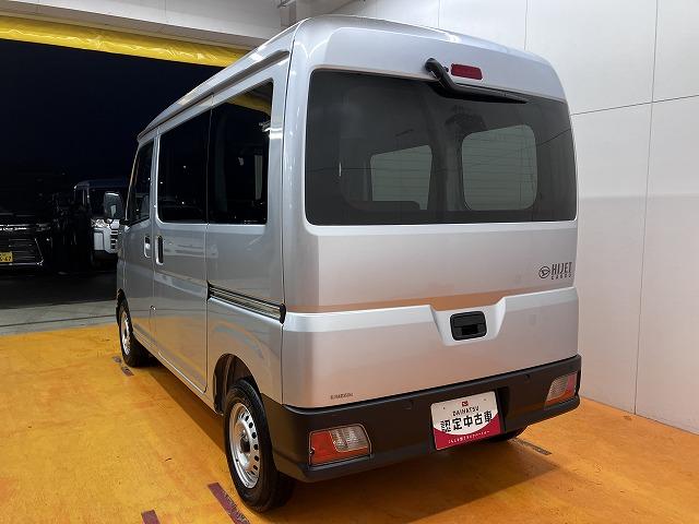 ハイゼットカーゴ ＤＸ　サポカーＳワイド適合　エアコン　アクセサリーソケット　コーナーセンサー　アイドリングストップ　光軸調整ダイヤル　横滑り防止機能　誤発進抑制機能　パワーウインドウ　キーレス（6枚目）