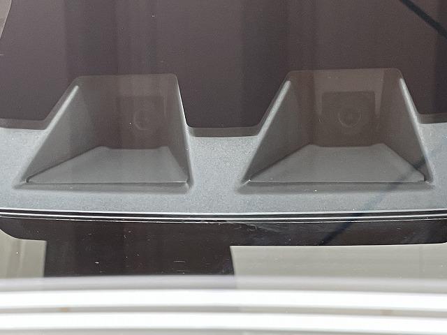 ハイゼットカーゴ ＤＸ　サポカーＳワイド適合　エアコン　アクセサリーソケット　コーナーセンサー　アイドリングストップ　光軸調整ダイヤル　横滑り防止機能　誤発進抑制機能　パワーウインドウ　キーレス（22枚目）