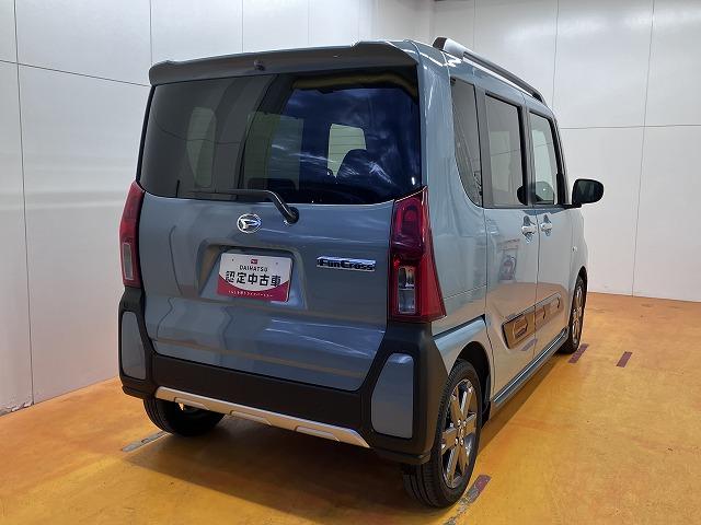 タント ファンクロスターボ サポカーSワイド適合 ミラクルオープンドア 両側オートスライドドア 電動パーキングブレーキ ステアリングスイッチ シートヒーター コーナーセンサー Pスタート キーフリー(8枚目)