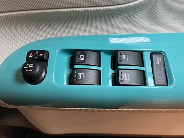 ムーヴキャンバス Ｘメイクアップリミテッド　ＳＡＩＩＩ　サポカーＳワイド適合　ドラレコ　パノラマモニター対応　両側オートスライドドア　ステアリングスイッチ　ＵＳＢ接続端子　Ｐスタート　オートハイビーム　ＥＴＣ　置きラクボックス　キーフリー（19枚目）