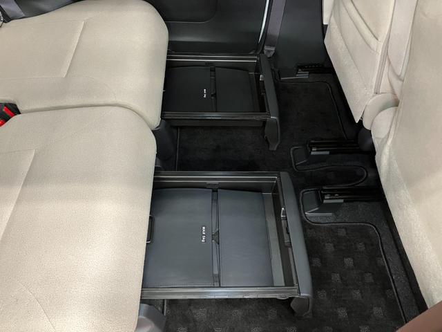 ムーヴキャンバス Ｘメイクアップリミテッド　ＳＡＩＩＩ　サポカーＳワイド適合　ドラレコ　パノラマモニター対応　両側オートスライドドア　ステアリングスイッチ　ＵＳＢ接続端子　Ｐスタート　オートハイビーム　ＥＴＣ　置きラクボックス　キーフリー（22枚目）