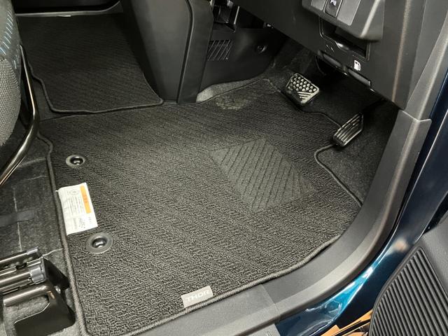 �����L�X