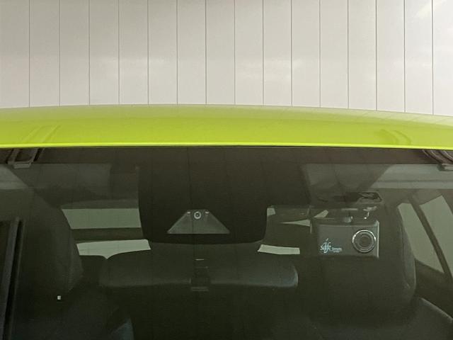 プリウス Ｓツーリングセレクション　衝突被害軽減ブレーキシステム　ハイブリッド　ドラレコ　クルーズコントロール　ステアリングスイッチ　Ｂカメラ　Ｐスタート　オートハイビーム　ＥＴＣ　シートヒーター　キーフリー（27枚目）