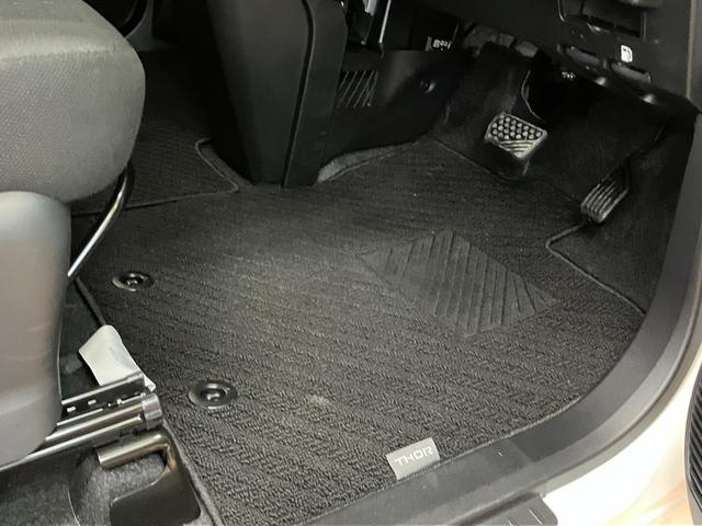 �����L�X