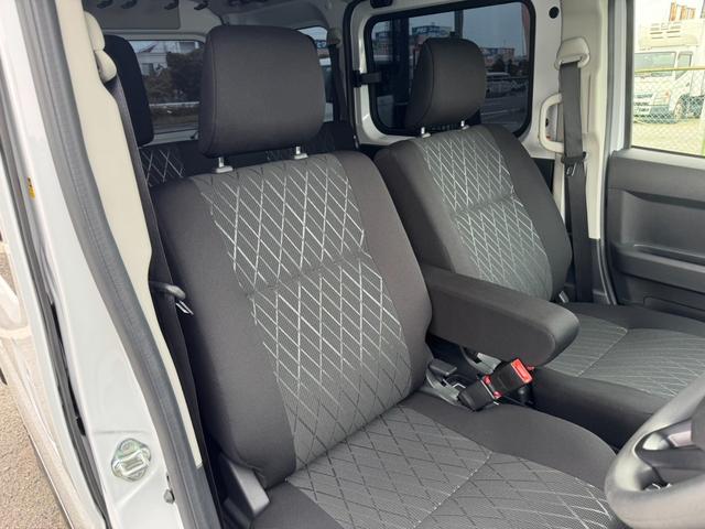アトレー ＲＳ　ワンオーナー　禁煙車　両側電動スライドドア　ＥＴＣ　クルーズコントロール　スマートキー　バックカメラ　デジタルインナーミラー　ロッドホルダー　地デジナビ　純正ナビ　スモークフィルム（8枚目）