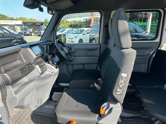 Ｎ－ＶＡＮ Ｇ・ホンダセンシング　ルーフキャリア　両側スライドドア　Ｂｌｕｅｔｏｏｔｈオーディオ　カロッツェリアナビ　ＥＴＣ　クルーズコントロール　キーレスキー　ドライブレコーダー　　レーンキープアシスト　衝突軽減ブレーキ（17枚目）