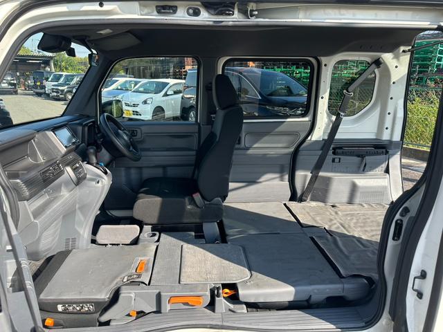 Ｎ－ＶＡＮ Ｇ・ホンダセンシング　ルーフキャリア　両側スライドドア　Ｂｌｕｅｔｏｏｔｈオーディオ　カロッツェリアナビ　ＥＴＣ　クルーズコントロール　キーレスキー　ドライブレコーダー　　レーンキープアシスト　衝突軽減ブレーキ（18枚目）