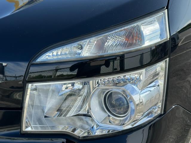 ヴォクシー ＺＳ　煌ＩＩ　両側電動スライドドア　スマートエントリーシステム　純正１６インチアルミホイール　社外ナビ　フルセグＴＶ　バックカメラ　Ｂｌｕｅｔｏｏｔｈ　ＥＴＣ　オートライト　プッシュスタート　スマートキー（57枚目）