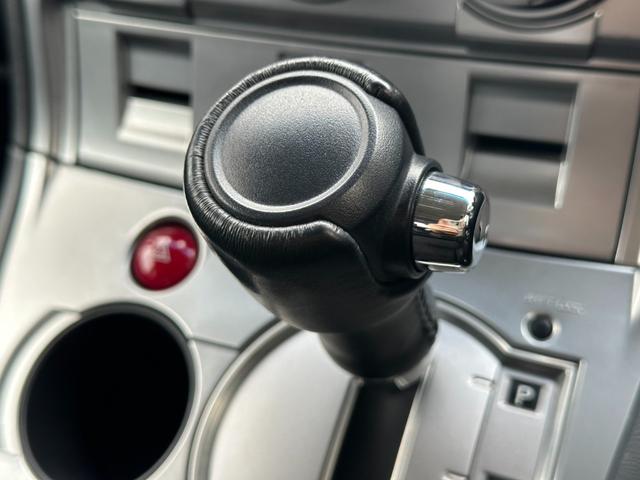 デリカＤ：５ Ｃ２　Ｇ　プレミアム　ＨＩＤヘッドライト　両側電動スライドドア　パワーバックドア　クルーズコントロール　パドルシフト　バックカメラ　オートライト　スマートキー　純正アルミホイール（30枚目）