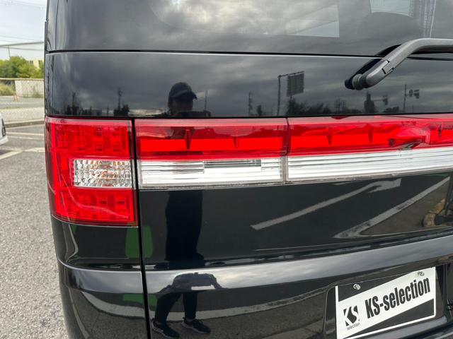 デリカＤ：５ Ｃ２　Ｇ　プレミアム　ＨＩＤヘッドライト　両側電動スライドドア　パワーバックドア　クルーズコントロール　パドルシフト　バックカメラ　オートライト　スマートキー　純正アルミホイール（64枚目）