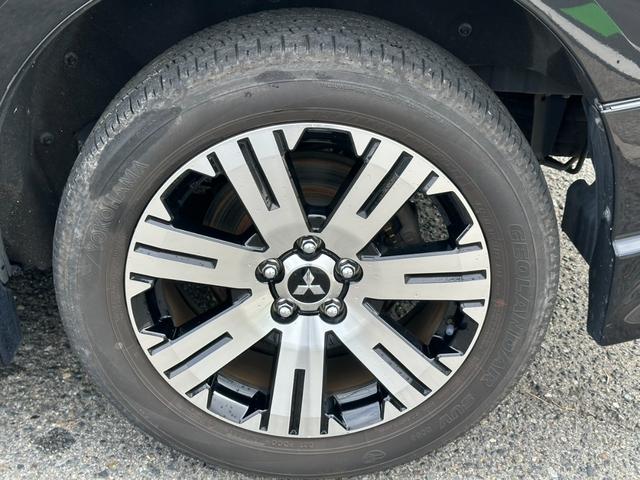 デリカＤ：５ Ｃ２　Ｇ　プレミアム　ＨＩＤヘッドライト　両側電動スライドドア　パワーバックドア　クルーズコントロール　パドルシフト　バックカメラ　オートライト　スマートキー　純正アルミホイール（70枚目）