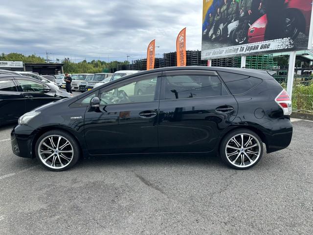 プリウスアルファ S 社外ナビ バックモニター 社外19インチアルミホイール ETC オートライト スマートキー プッシュスタート 地デジTV ドライブレコーダー フロントフォグランプ(10枚目)