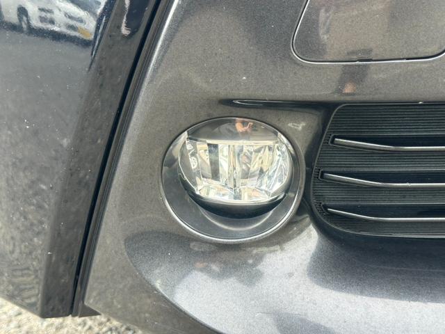 プリウスアルファ S 社外ナビ バックモニター 社外19インチアルミホイール ETC オートライト スマートキー プッシュスタート 地デジTV ドライブレコーダー フロントフォグランプ(56枚目)