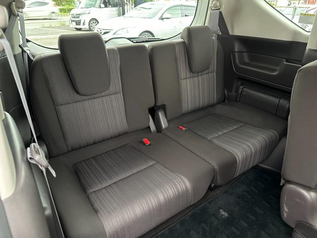 フリードハイブリッド ハイブリッド・Ｇホンダセンシング　両側電動スライドドア　クルーズコントロール　バックカメラ　Ｂｌｕｅｔｏｏｔｈオーディオ　　ＥＴＣ　ドライブレコーダー　オートライト　パワーウィンドウ　プッシュスタート　スマートキー（14枚目）