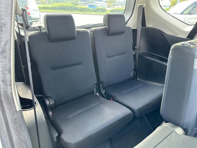 シエンタ ハイブリッドＧ　両側電動スライドドア　レーンキープアシスト　衝突軽減ブレーキ　オートマチックハイビーム　シートヒーター　ＥＴＣ　Ｂｌｕｅｔｏｏｔｈ　バックカメラ　プッシュスタート　スマートキー　パワーウィンドウ（14枚目）