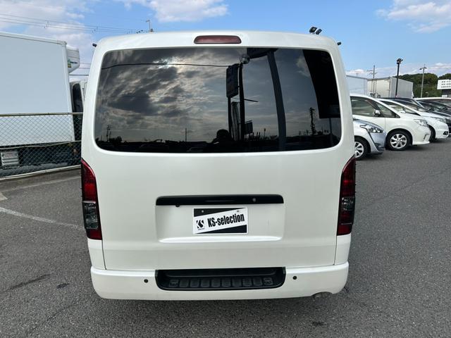 ハイエースバン ロングスーパーGL ETC 社外ハンドル フリップダウンモニター デジタルインナーミラー キーレスキー オートライト パワーウィンドウ 電動格納ミラー クリアランスソナー(9枚目)