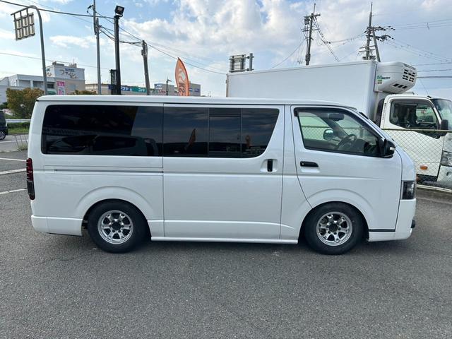 ハイエースバン ロングスーパーGL ETC 社外ハンドル フリップダウンモニター デジタルインナーミラー キーレスキー オートライト パワーウィンドウ 電動格納ミラー クリアランスソナー(41枚目)