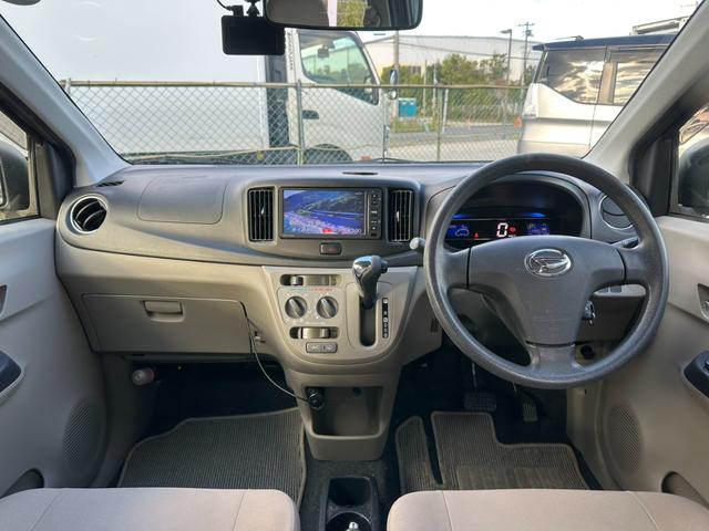 ゆったり快適な室内空間☆スタッフが日々綺麗と価格以上のクオリティーを目指してクリーニングを行っております！御納車の前に再度クリーニングしますので一度現車確認をし、気になる箇所等あればご相談下さい！