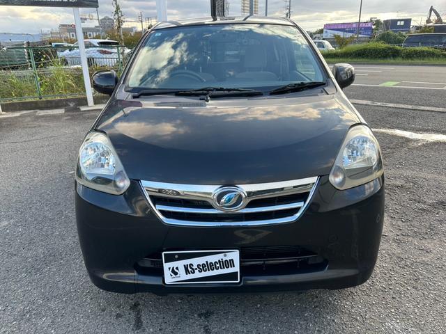 真正面アングルでご確認ください♪車の顔となるフロントマスク☆デザインやオシャレ度、大きい傷、凹みもご確認いただけます♪見た目のバランスも人気の秘訣です☆