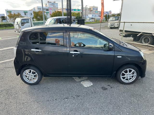 運転席側　真横アングル少し上からご確認ください♪フェンダー、フロントドア、リアドア、クォーターパネルもご確認下さい☆